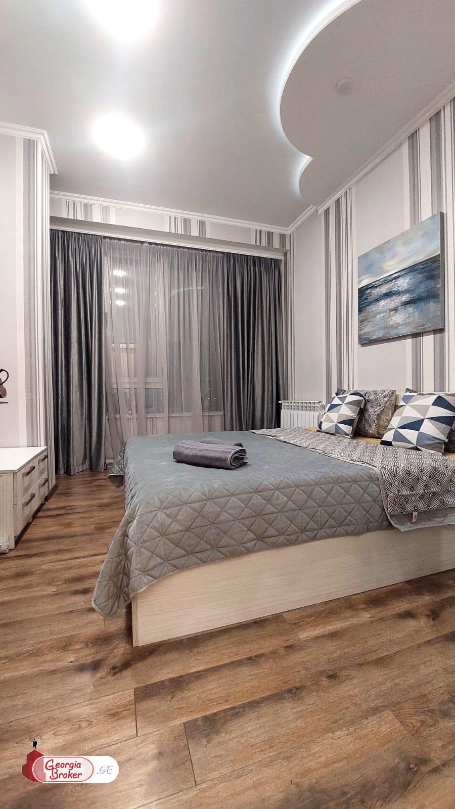 იყიდება ახალი გარემონტებული 3 ოთახიანი ბინა ორთაჭალაში